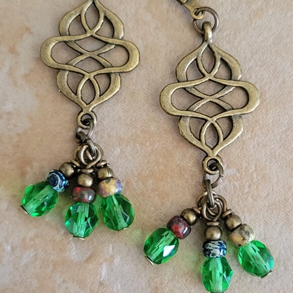 CELTIC KNOT Green Czech Picasso Bronze Earrings Chandelier Lever Back Earwires - Picture 5 of 7